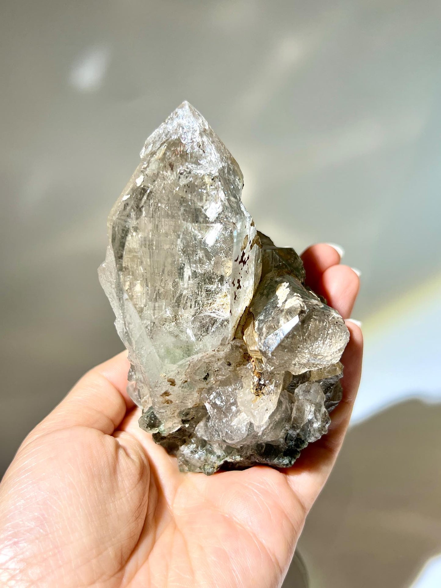 白晶簇 晶簇 晶中晶 幽靈水晶 喜馬拉雅水晶 水晶印記 綠泥石 himalayan quartz cluster imprint crystal within crystal 南無水晶