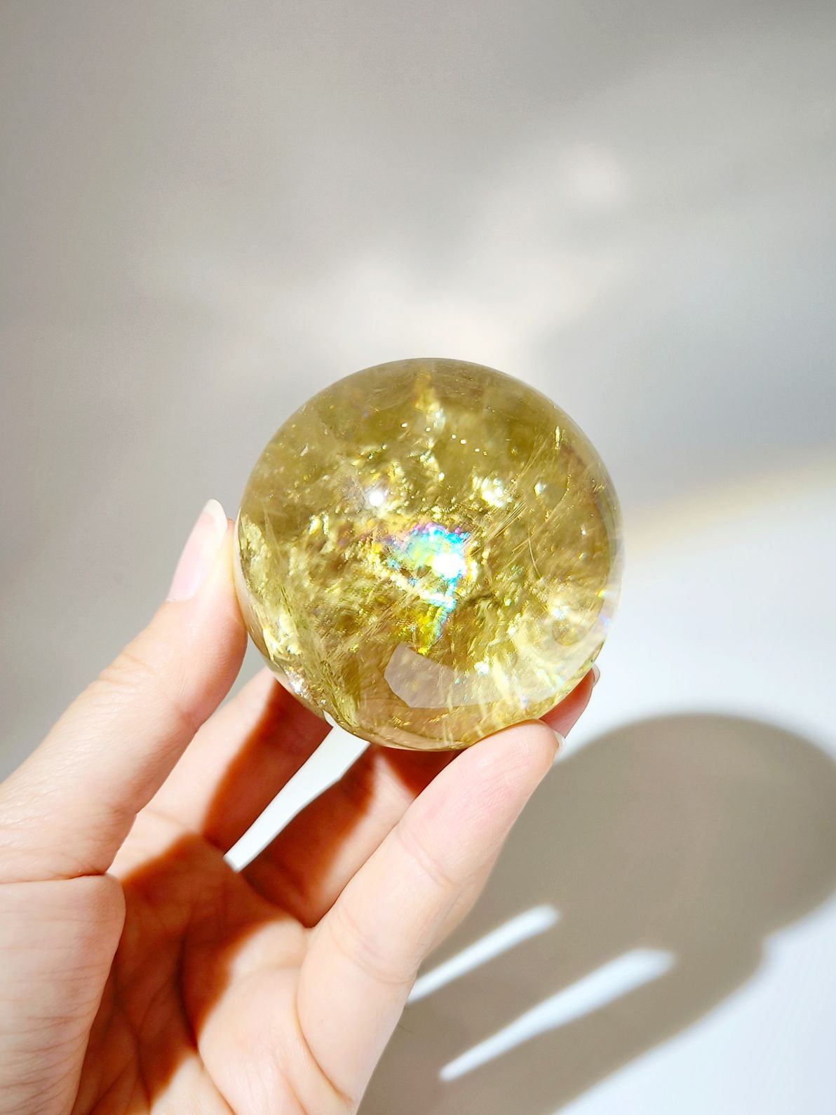 黃水晶球 虹光山脈 Rainbow Citrine Crystal Ball 南無水晶  什麽是黃水晶球