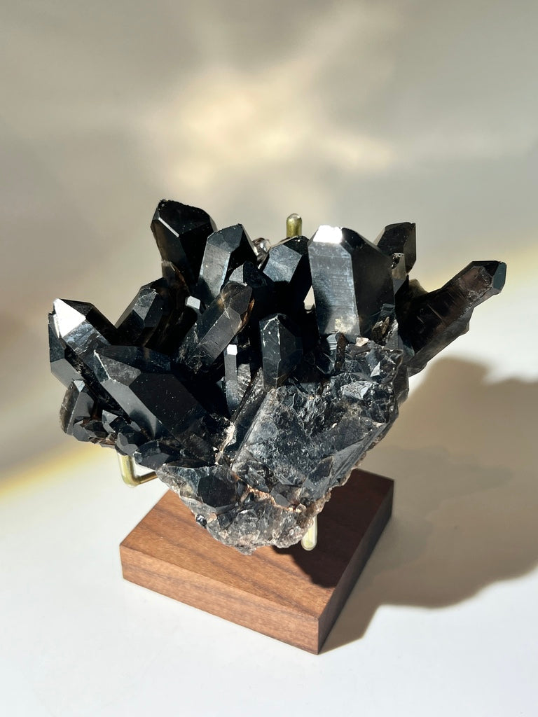 黑晶簇 黑水晶 黑晶簇功效 黑晶簇淨化