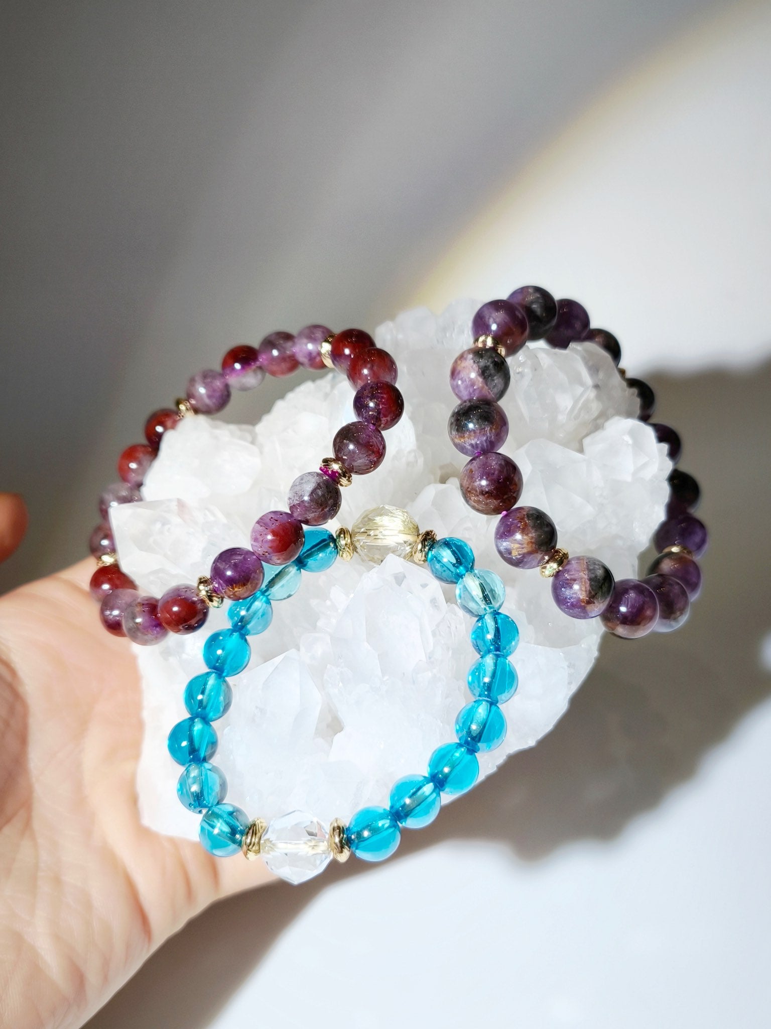 菠蘿骨幹 菠蘿水晶 菠蘿晶簇 菠蘿骨幹水晶 什麼是菠蘿骨幹 淨化晶簇 淨化手串 淨化水晶 南無水晶 elestial quartz pineapple quartz