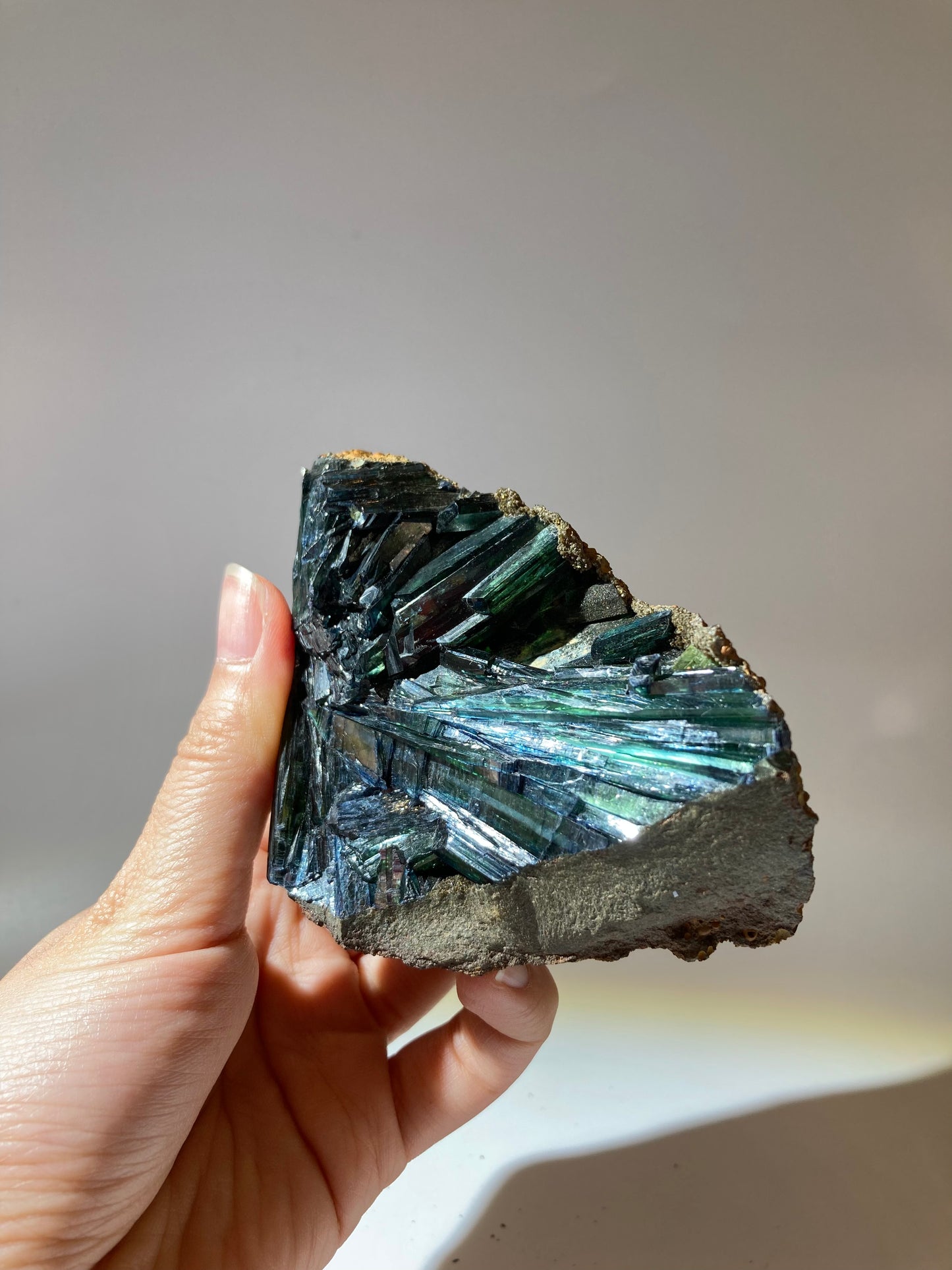 ［罕有］藍鐵礦